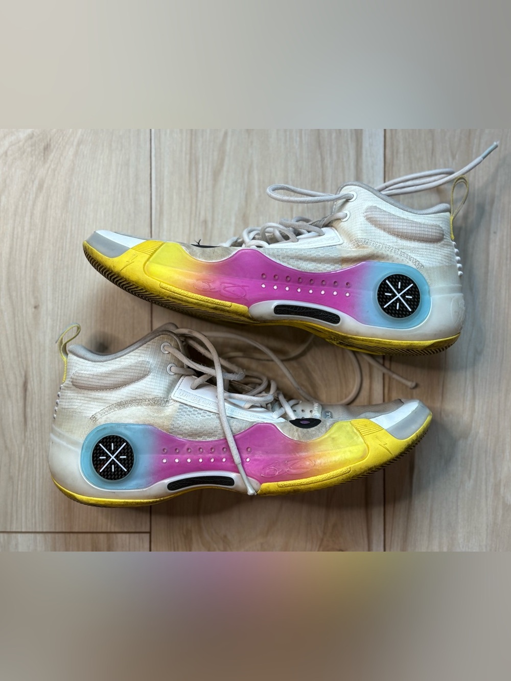 Li-Ning Way of Wade WOW D03 Sunshine Basketball Shoes Men’s US 11.5 Yellow Pink